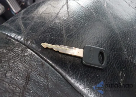 2004 Ford F-350 Lariat/Xl/Xlt z USA, uszkodzony, nr VIN 1FTSW31P04EC94125